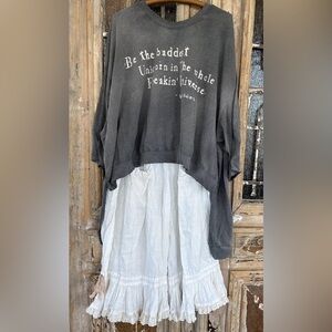 Gorgeous Vintage Magnolia Pearl Linen & Lace Bloomers